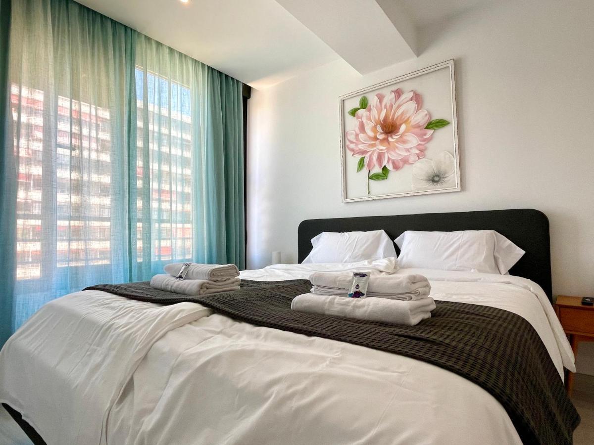 Modern Place City & Beachlife In Heart Of Torremolinos By Solrentspain Apartment Exterior photo